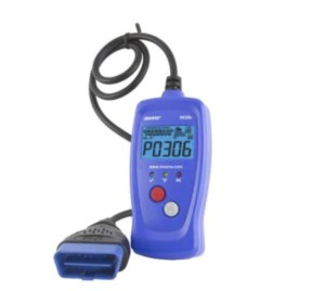 OBD-II scanner displaying diagnostic trouble codes, essential for diagnosing car issues like the P0135 code.